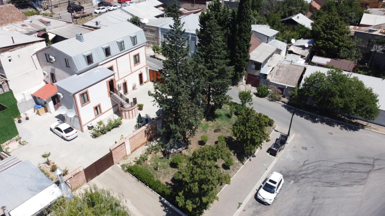 Guest House Spartak Tbilisi Exteriör bild