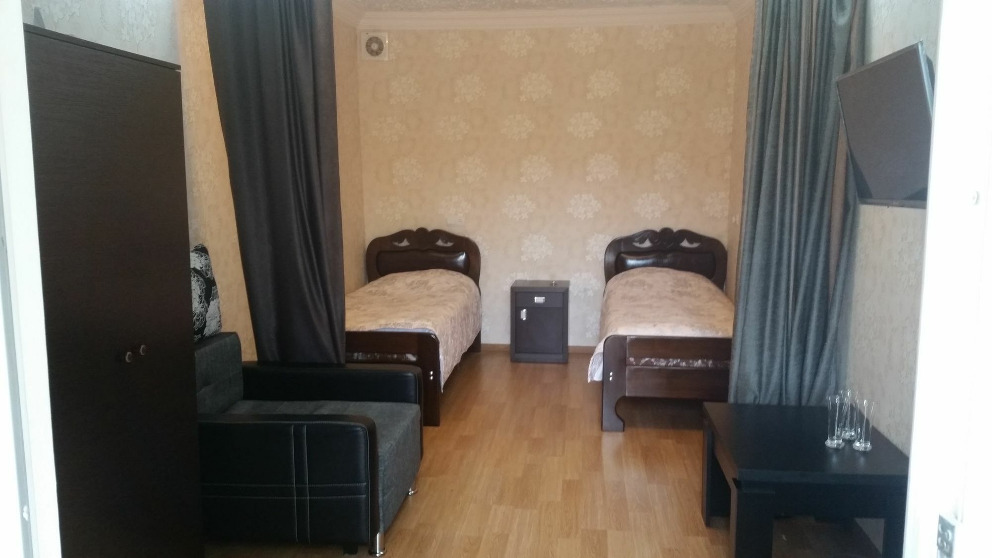 Guest House Spartak Tbilisi Exteriör bild